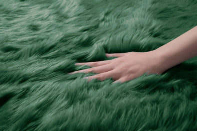 Covor de blana eco »Valeria« foarte moale si pufos, verde 65x180 cm - LunaHome.ro