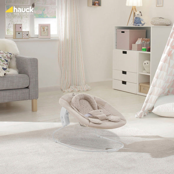 Balansoar Hauck Alpha2 Winnie the Pooh bej - LunaHome.ro
