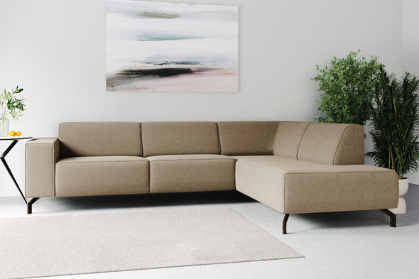 Colțar Lorcan fix cu sezlong pe dreapta, tapiterie moale taupe 210x275 cm