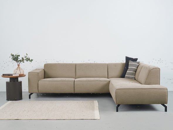 Colțar Lorcan fix cu sezlong pe dreapta, tapiterie moale taupe 210x275 cm