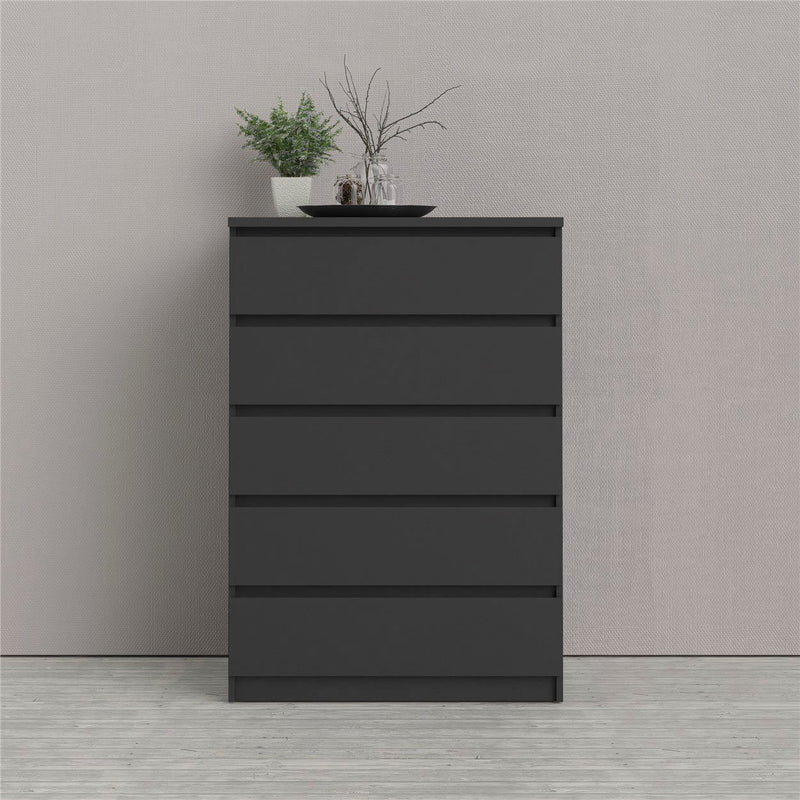 Comodă Naia negru mat cu 5 sertare, 77 cm lățime - LunaHome.ro