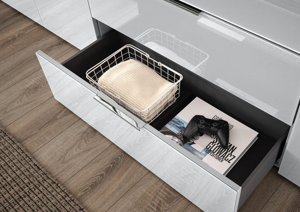 Comoda moderna Santorin cu fronturi si blat din sticla alba 135 cm - LunaHome.ro