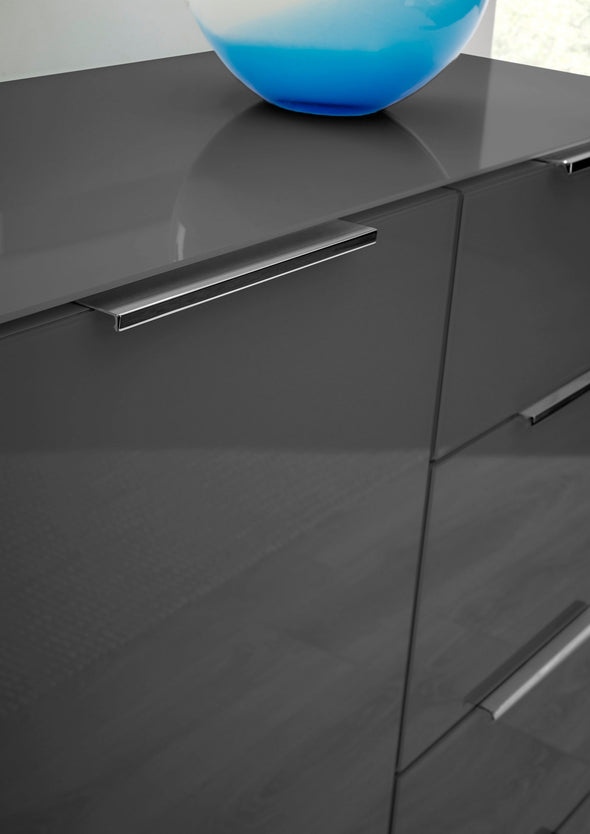 Comoda moderna Santorin gri cu fronturi si blat din sticla 135 cm - LunaHome.ro