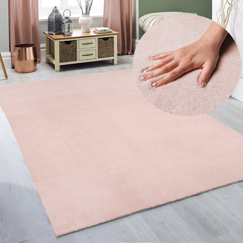 Covor Arabell foarte moale cu aspect de blană roz 160x230 cm - LunaHome.ro
