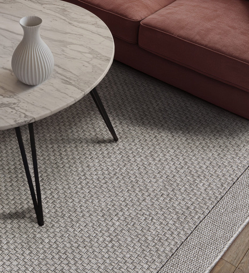 Covor Arona gri cu aspect de sisal de interior si exterior 120x170 cm - LunaHome.ro