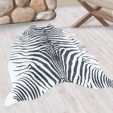 Covor Etosha in forma de piele de animal, alb-negru 100x135 cm - LunaHome.ro