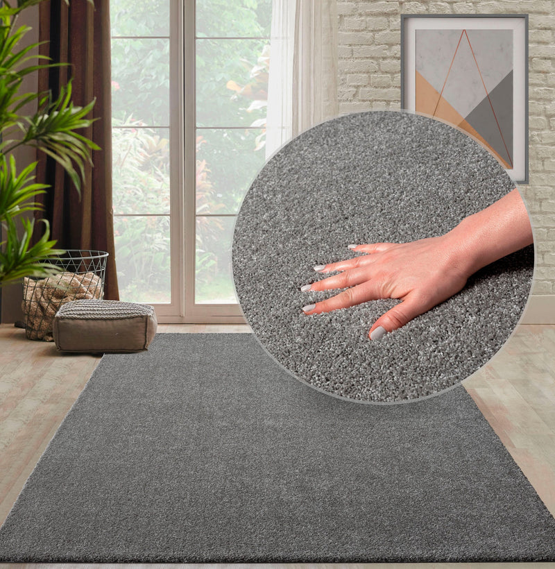 Covor Forest shaggy pufos gri deschis 140x200 cm - LunaHome.ro