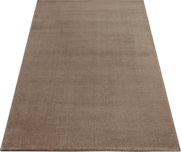 Covor Granada maro cu fire scurte, 140x200 cm - LunaHome.ro