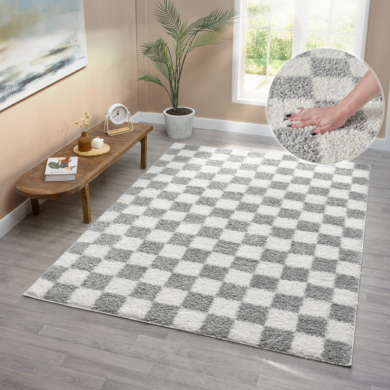 Covor Kiiki pufos cu model geometric gri 120x180 cm - LunaHome.ro