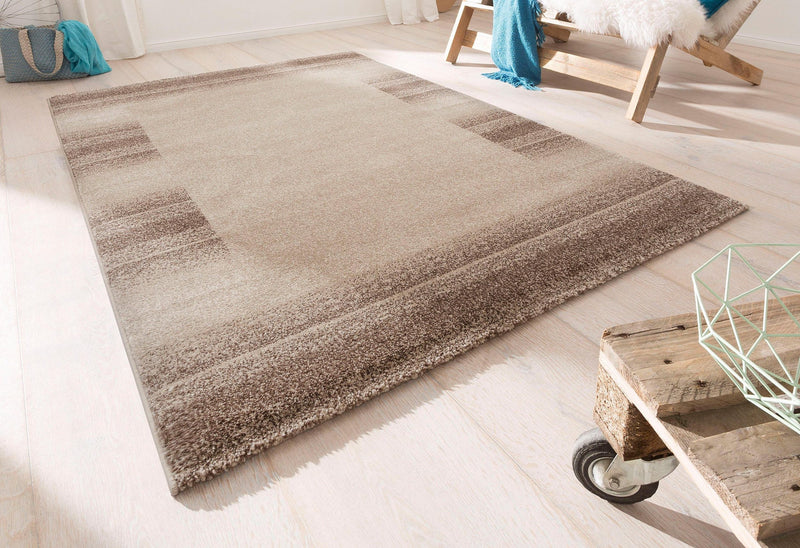 Covor Oriol cu fire scurte bej design grafic, 200x300 cm - LunaHome.ro