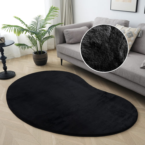 Covor »Balu« cu textura de blana de iepure negru 120x180 cm - LunaHome.ro