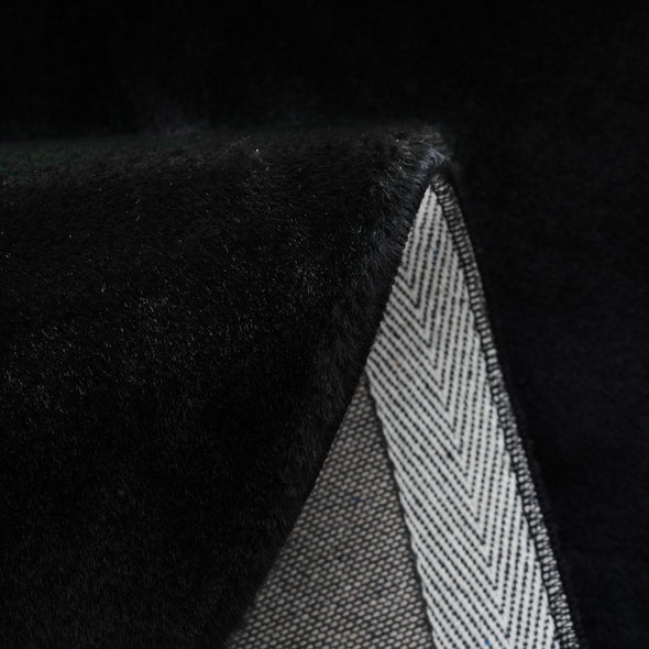 Covor »Balu« cu textura de blana de iepure negru 120x180 cm - LunaHome.ro
