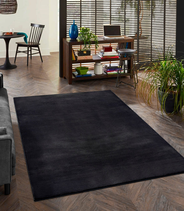 Covor blăniță ecologică Focus moale si elegant negru 160x220 cm - LunaHome.ro