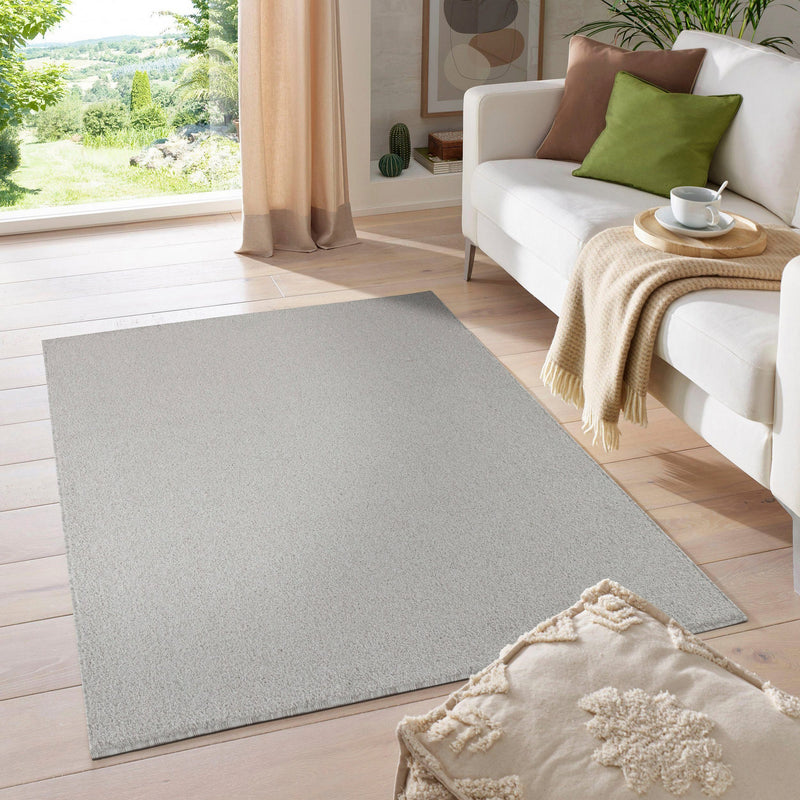 Covor frisee cu fir scurt MALAGA crem 120x170 cm - LunaHome.ro
