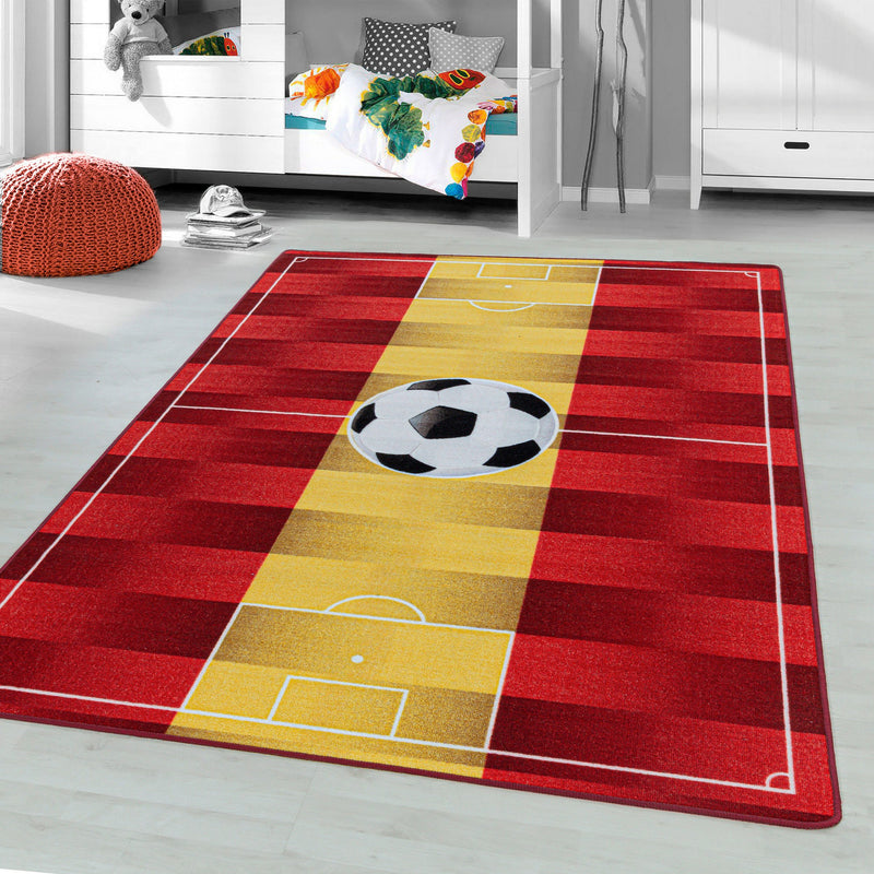 Covor pentru copii PLAY cu minge fotbal, 120x170 cm - LunaHome.ro