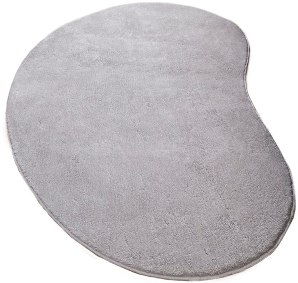 Covor pufos Cali Bean gri din microfibra 110x170 cm - LunaHome.ro