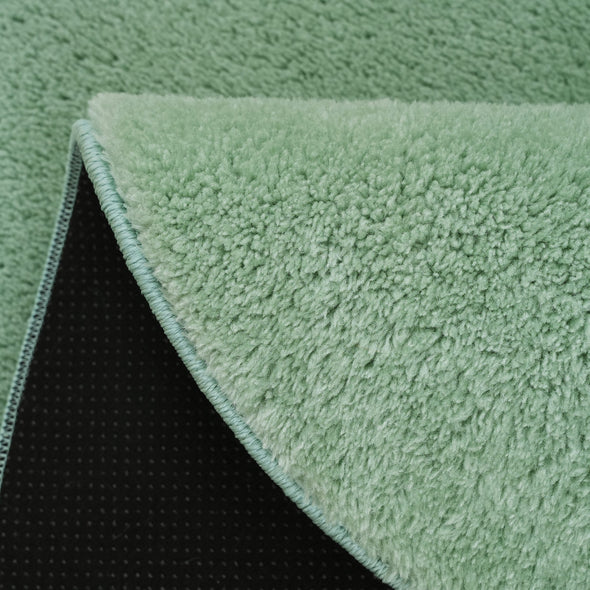Covor pufos Cali Bean verde din microfibra 110x170 cm - LunaHome.ro