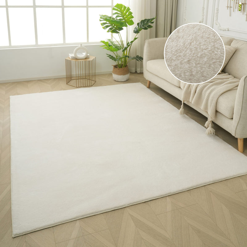 Covor pufos Cali crem deschis din microfibra 200x290 cm - LunaHome.ro