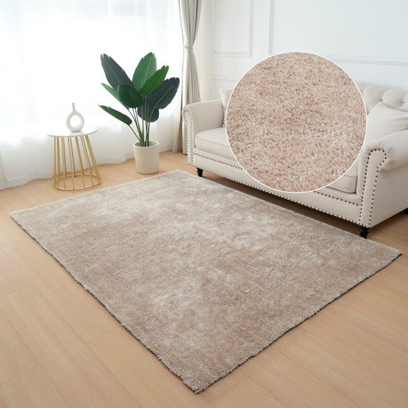 Covor pufos DanaLight bej din microfibra 120x170 cm - LunaHome.ro