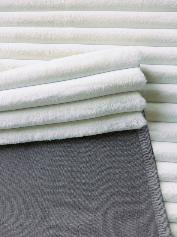 Covor traversa »Melanie« de blana sintetica cu model 3D alb, 67x230 cm - LunaHome.ro