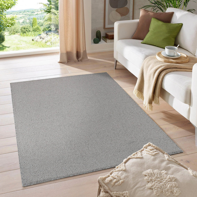 Covor traversă frisee cu fir scurt MALAGA gri 80x150 cm - LunaHome.ro