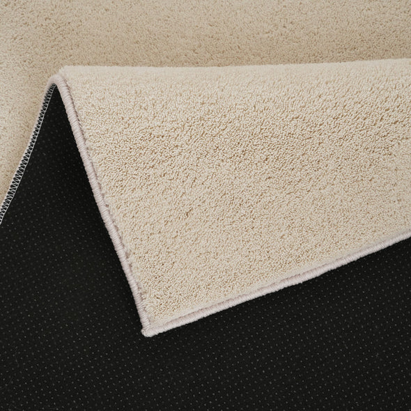 Covor traversa pufos Cali Light crem din microfibra 120x180 cm - LunaHome.ro