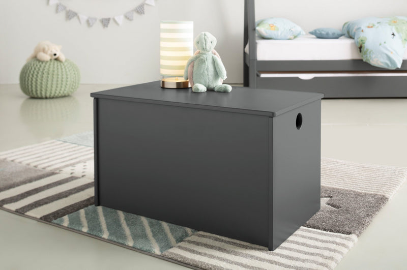 Cutie pentru jucarii Luttenhut din lemn de pin gri, 70x40 cm - LunaHome.ro