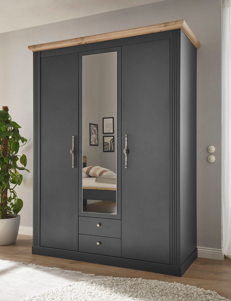 Dulap WESTMINSTER  cu 3 usi si 2 sertare in stil romantic, 149 cm latime - LunaHome.ro