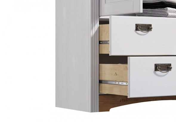 Dulap de lenjerii Konrad din lemn de pin alb 133 cm - LunaHome.ro