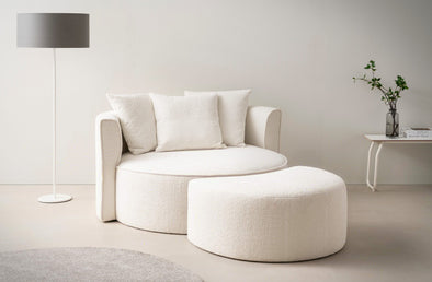 Fotoliu Isalie XXL din boucle pufos crem cu taburet 153 cm
