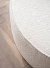 Fotoliu Isalie XXL din boucle pufos crem cu taburet 153 cm