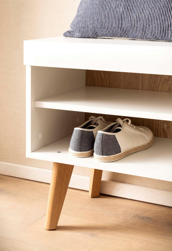 Garderoba Torge cu design scandinav alba 107 cm latime - LunaHome.ro
