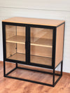 Comoda cu vitrina GMK cu aspect industrial 80 cm lățime - LunaHome.ro