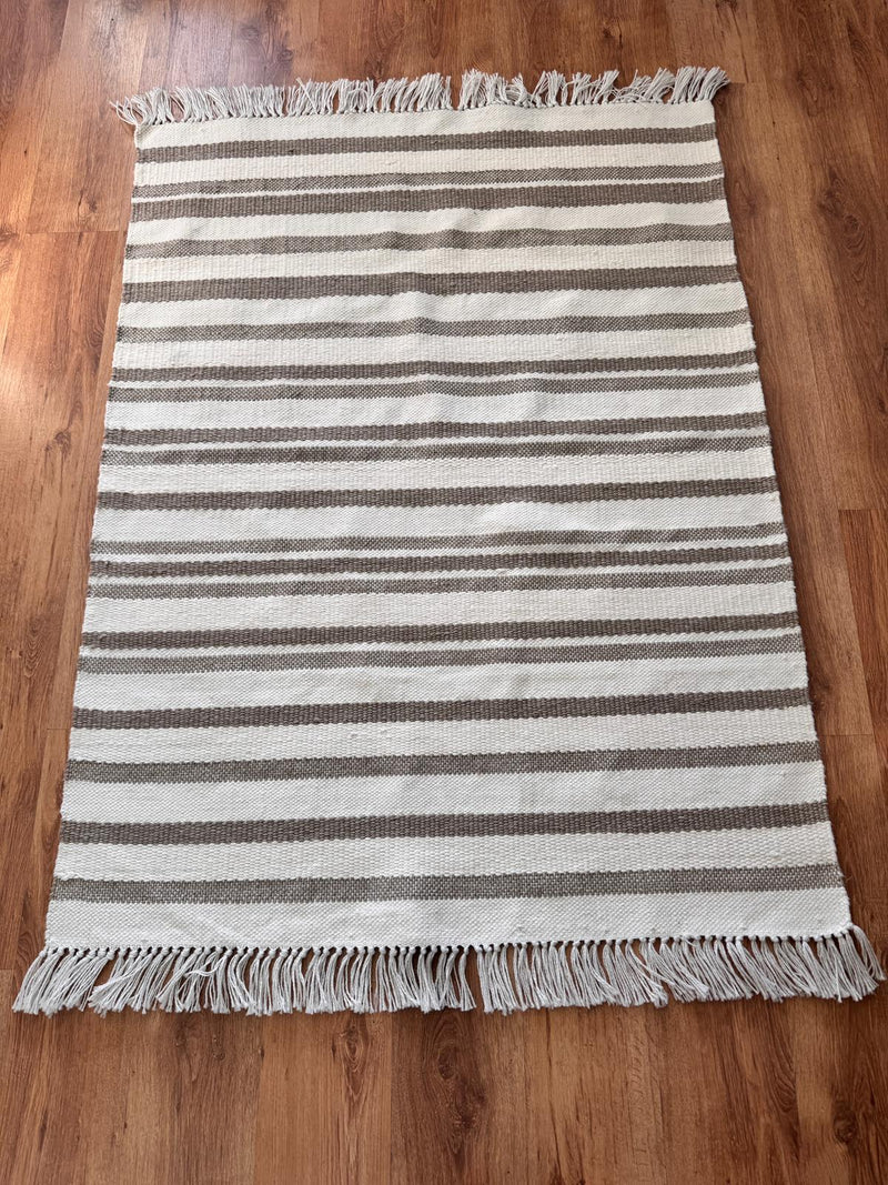 Covor cu model scandinav Birna bej cu alb 120x180 cm - LunaHome.ro