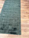 Covor traversa Soley din viscoza, verde lucios 90x250 cm - LunaHome.ro