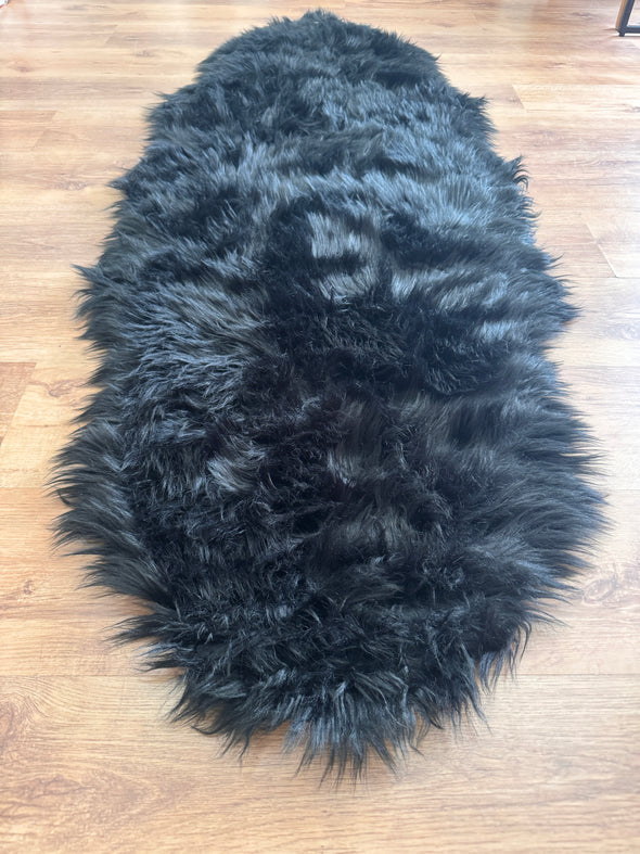 Blăniță sintetică Triana foarte moale si pufoasa neagră 65x180 cm - LunaHome.ro