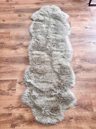 Covor de blană »Valeria« foarte moale si pufos, taupe 60x180 cm - LunaHome.ro