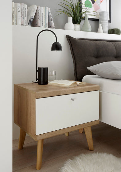 Noptiera Merle cu design scandinav alb 54 cm lățime