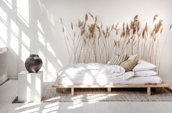 Pat Japan bed Karup Design cu cadru din lemn de pin 140x200 cm - LunaHome.ro