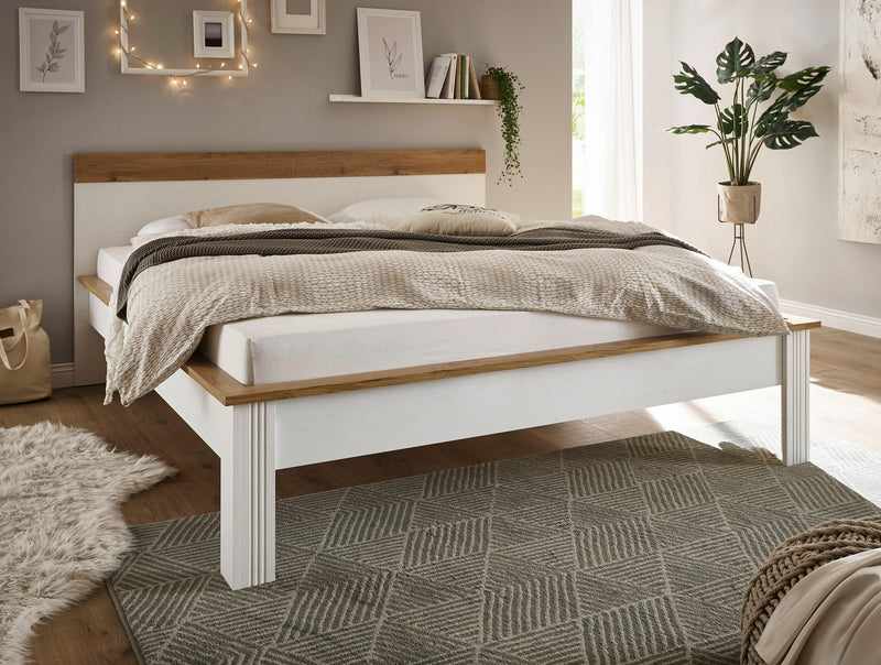 Pat Westminster alb cu aspect de lemn cu frezare decorativă 180x200 cm - LunaHome.ro