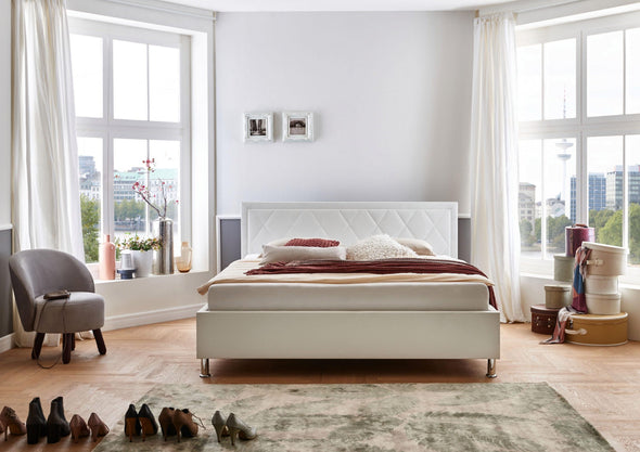 Pat tapitat alb Atlantic Johanna cu somiera si depozitare 140x200 cm - LunaHome.ro