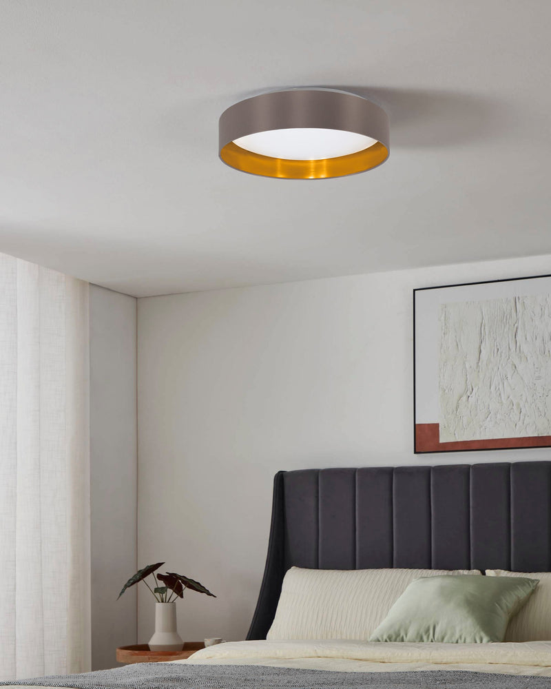 Plafoniera Merryn cu LED reglabil, telecomanda si abajur din textil 38 cm - LunaHome.ro
