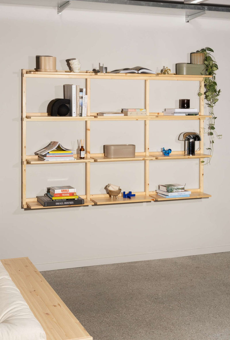 Raft de perete Groove Shelving Karup din lemn de pin natur 192 cm