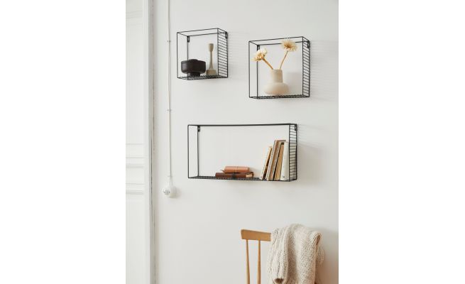 Raft modern de perete Luna din metal negru 60x12x30 cm - LunaHome.ro