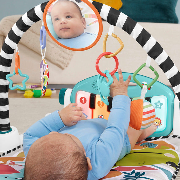 Saltea de activitati pentru bebe Fisher Price Click & Play - LunaHome.ro