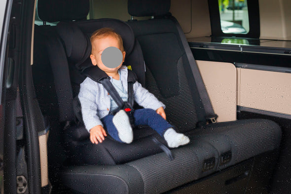 Scaun auto pentru copii Fillikid Olli de la 9 luni - LunaHome.ro
