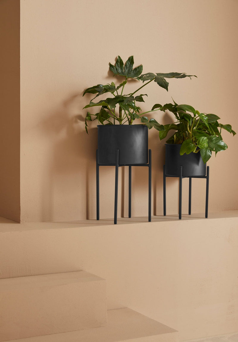 Set 2 ghivece Dorette LeGer din metal negru inalte - LunaHome.ro