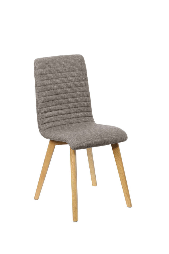Set 2 scaune Arosa cu tapiterie maro deschis si picioare din lemn - LunaHome.ro