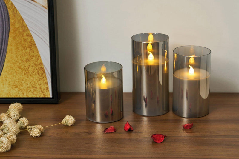 Set 3 lumânări cu LED Smokey Candle, înălțime de 10, 12.5 și 15 cm - LunaHome.ro