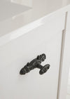 Set pentru baie Florenz din 3 piese, stil romantic alb cu chiuvetă inclusă - LunaHome.ro